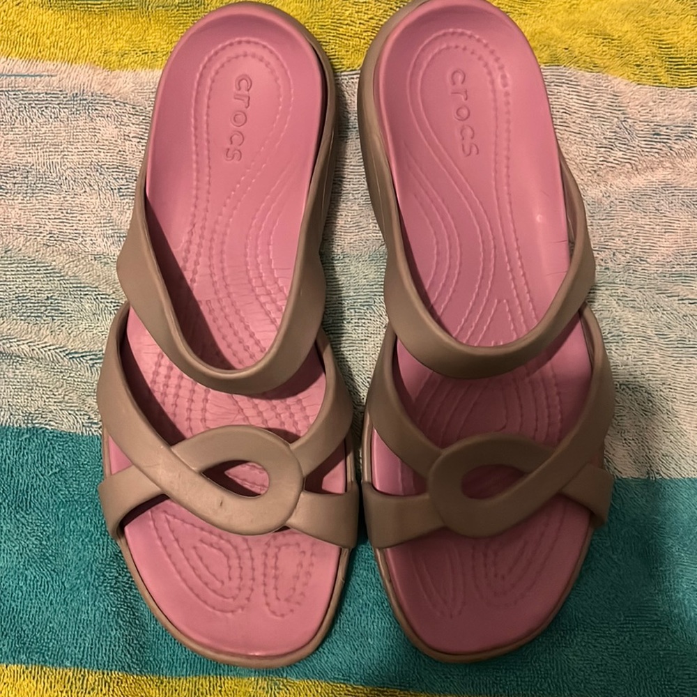 Womens crocs size 11